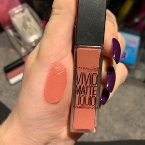 Maybelline liquid lip